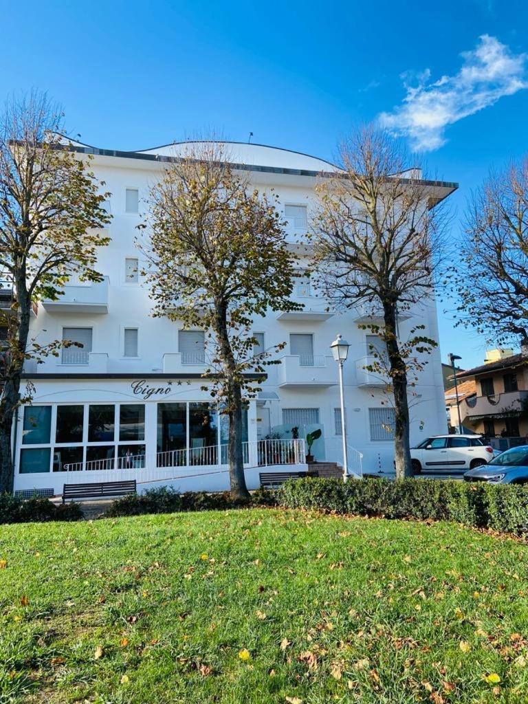 Residence Cigno Rimini Exterior foto