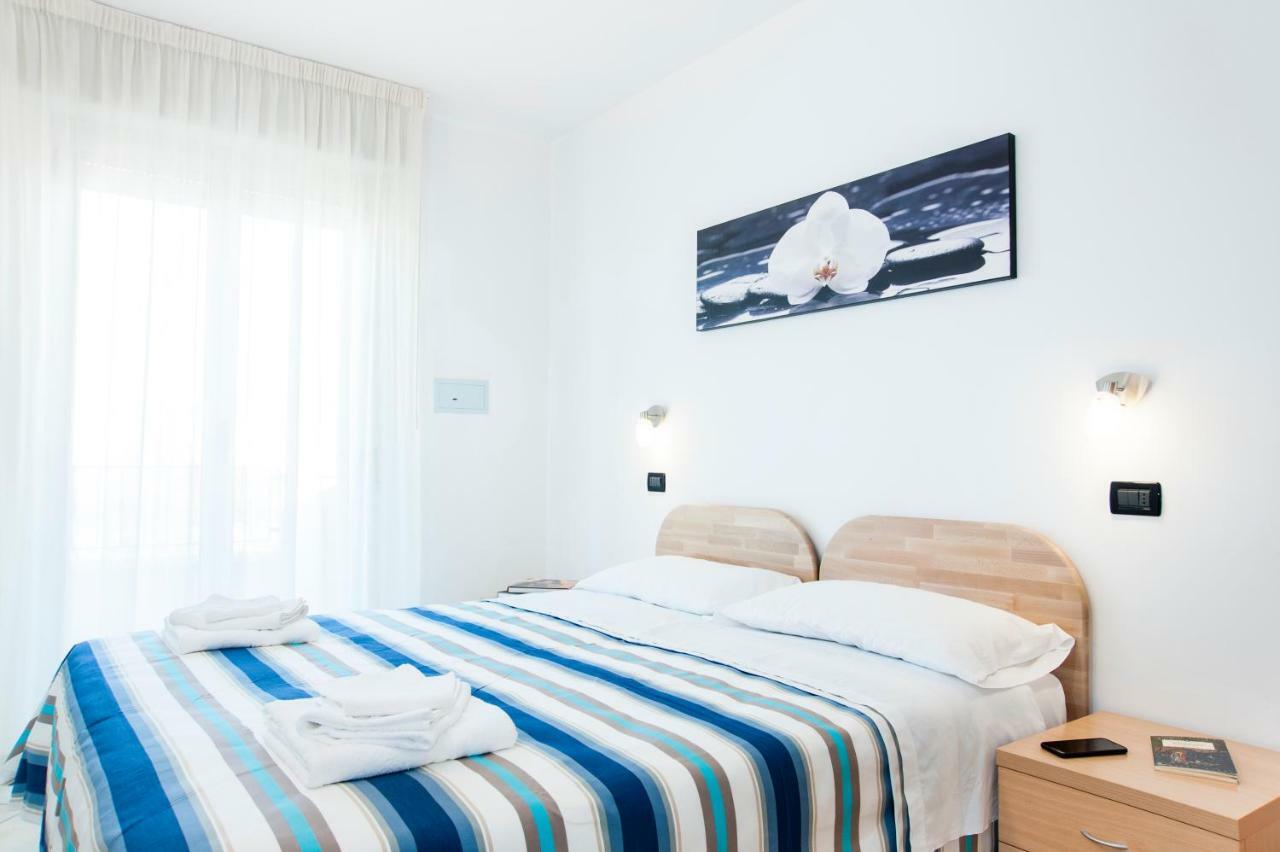Residence Cigno Rimini Exterior foto